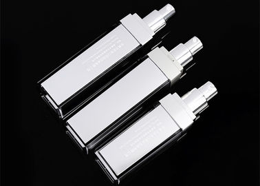 OEM de empaquetado cosmético de la botella de acrílico de la bomba del cuadrado del volumen de 30ml 50ml aceptado